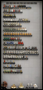 lego-sdcc-case-minifigures